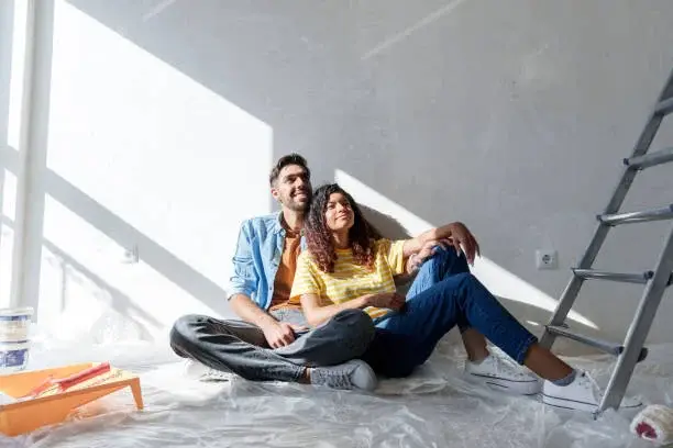 Entrepreneur reviewing finances on a laptop, representing bank statement loan qualification